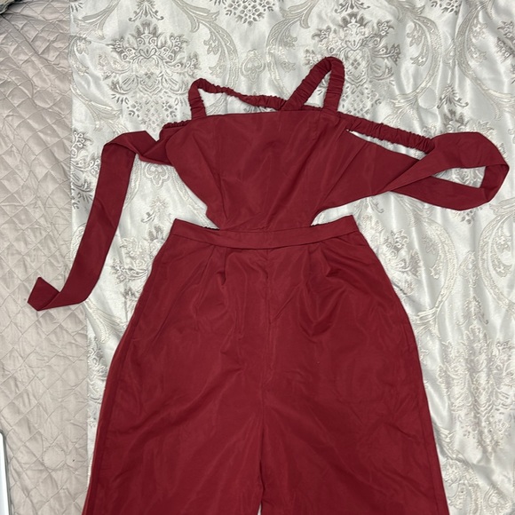 ❌SOLD❌Women’s burgundy one piece Romper - Picture 2 of 4